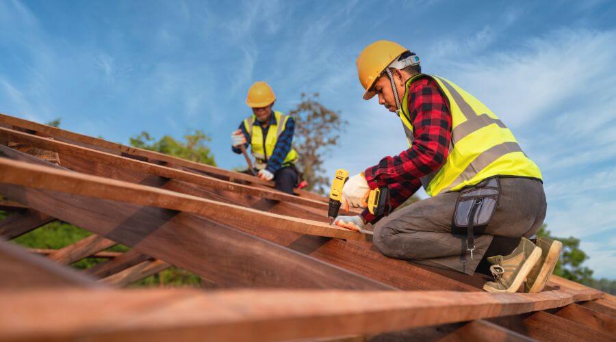 Professional Flat Roofing Installation services in Shingleton, MI